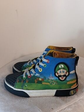 Nintendo Blue and Green Kids High-Top Sneakers with Character Patch